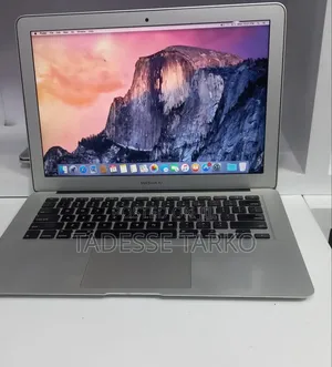 New Laptop Apple MacBook Air 2017 8GB Intel Core i7 SSD 128GB