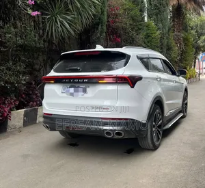 Jetour X70 Plus 2022