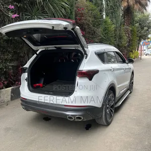 Jetour X70 Plus 2022