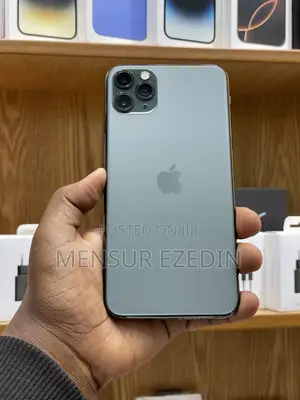 Apple iPhone 11 Pro Max 64 GB Green