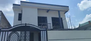 12bdrm Townhouse/Terrace in Bishoftu Dukem, East Shewa for sale