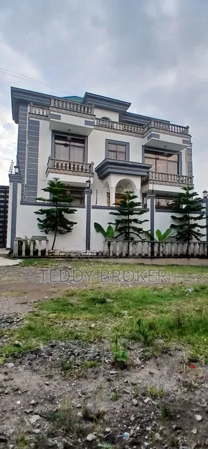 8bdrm House in Haile Garment, Nifas Silk-Lafto for sale