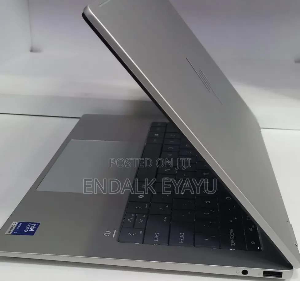 New Laptop HP OmniBook X Flip 14" 16GB Intel Core Ultra 7 SSD 1T
