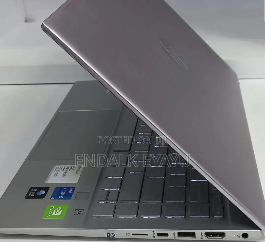 New Laptop HP Pavilion 14 16GB Intel Core i5 SSD 512GB