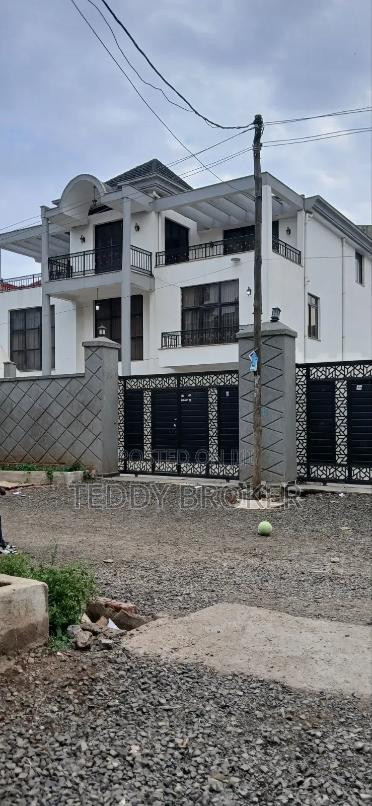 9bdrm House in Haile Garment, Nifas Silk-Lafto for sale
