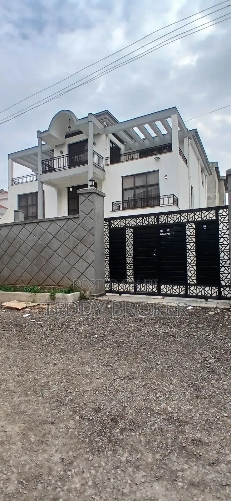 9bdrm House in Haile Garment, Nifas Silk-Lafto for sale