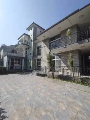 Furnished 12bdrm Townhouse/Terrace in Bishoftu Dukem, East Shewa
