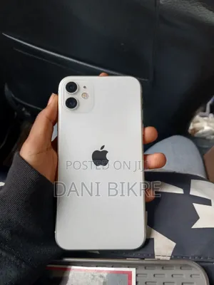 Apple iPhone 11 128 GB White