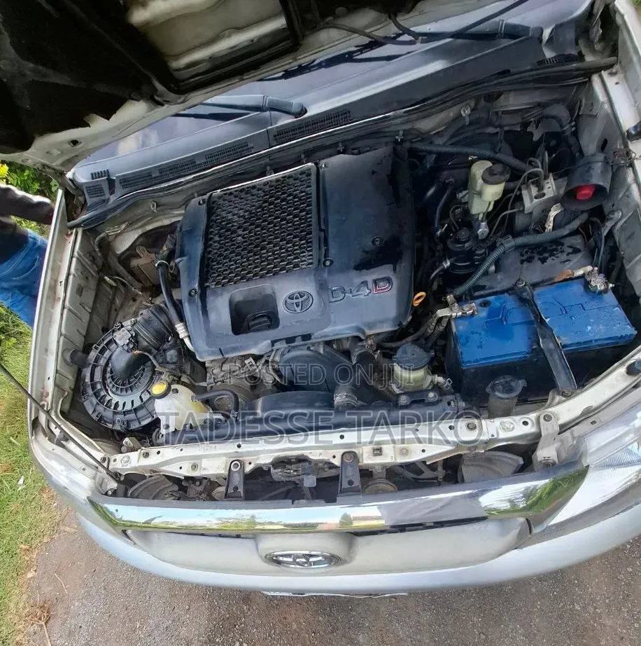 Toyota Hilux 2008 Silver