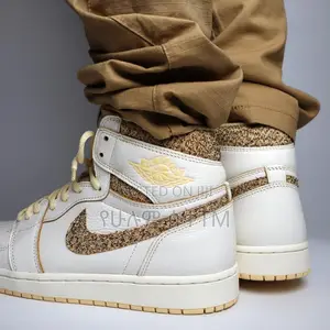 Air Jordan 1 Retro High OG Craft ‘Vibration of Naija’ Men’s Shoes