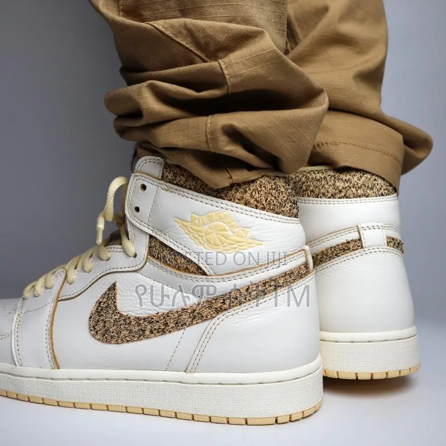 Air Jordan 1 Retro High OG Craft ‘Vibration of Naija’ Men’s Shoes