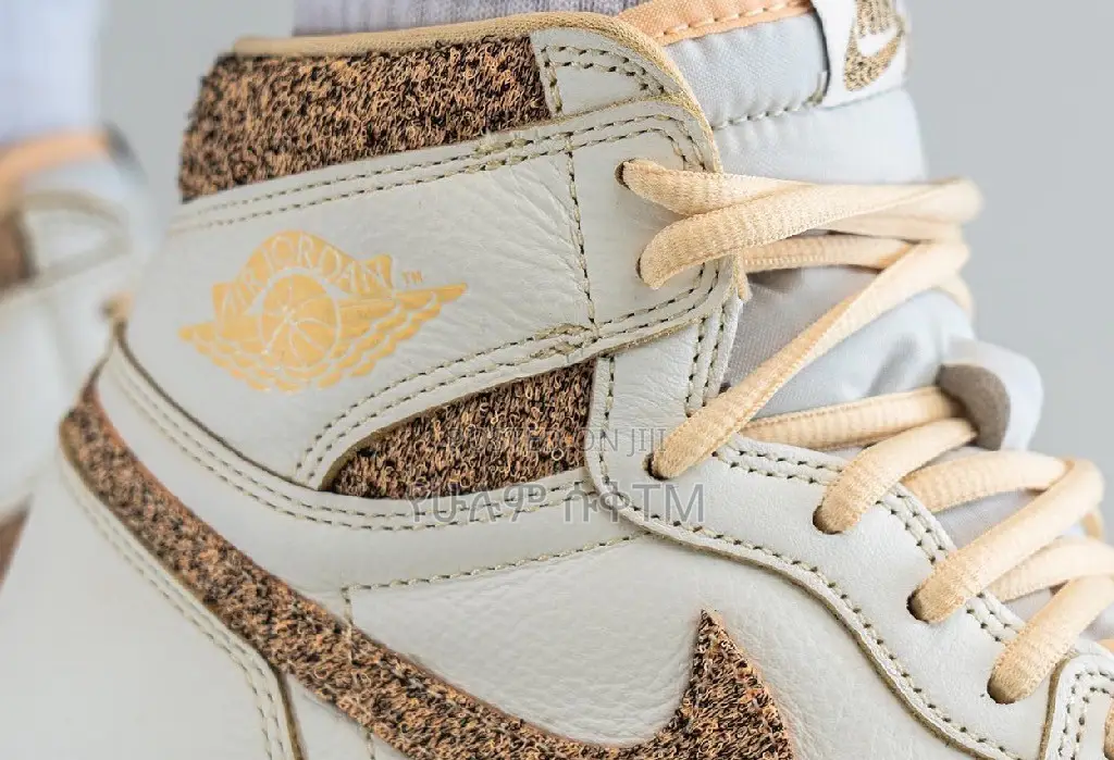 Air Jordan 1 Retro High OG Craft ‘Vibration of Naija’ Men’s Shoes