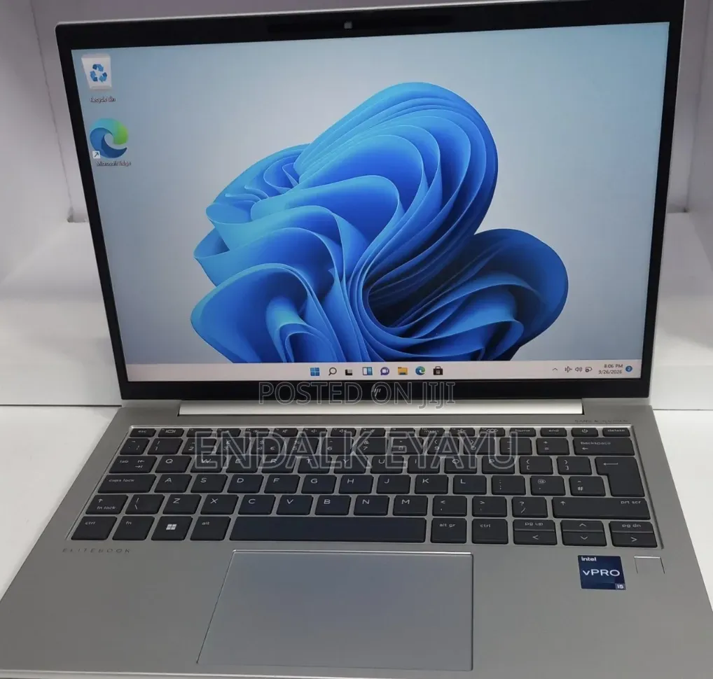 New Laptop HP EliteBook 830 G9 16GB Intel Core i5 SSD 512GB