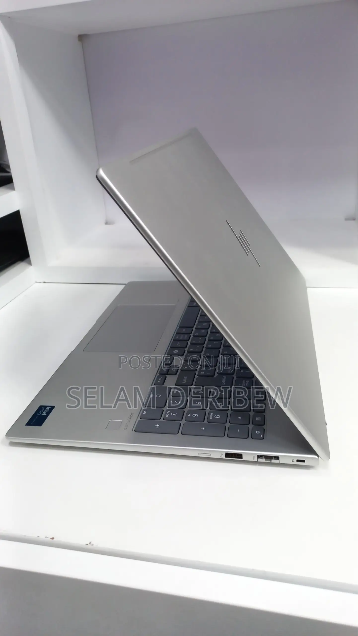 New Laptop HP EliteBook 660 G11 16GB Intel Core Ultra 7 SSD 512GB