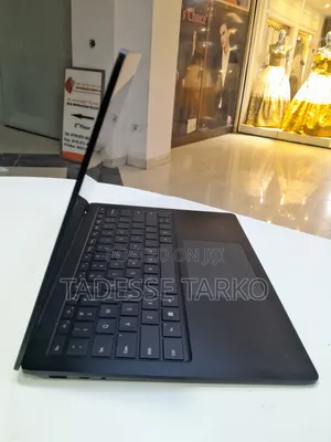 New Laptop Microsoft Surface Laptop 5 16GB Intel Core i7 SSD 256GB
