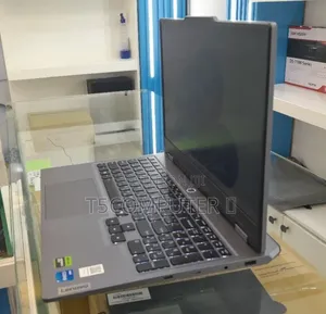 New Laptop Lenovo LOQ 15ARP9 12GB Intel Core i5 SSD 512GB