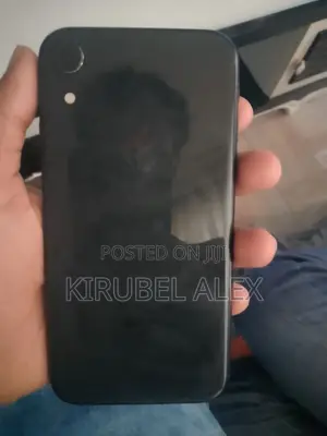 New Apple iPhone XR 64 GB Black