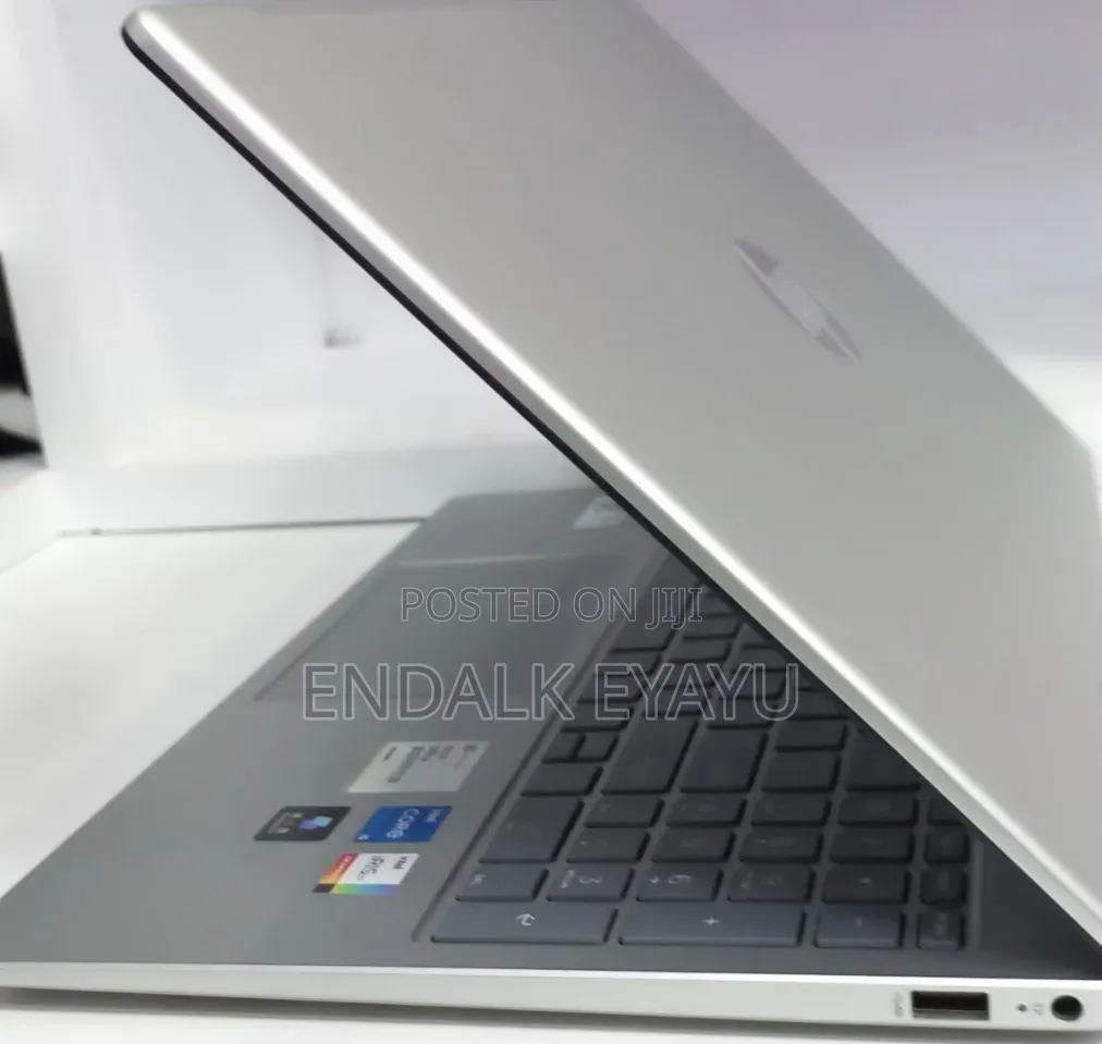 New Laptop HP Stream Notebook 16GB Intel Core i5 SSD 1T