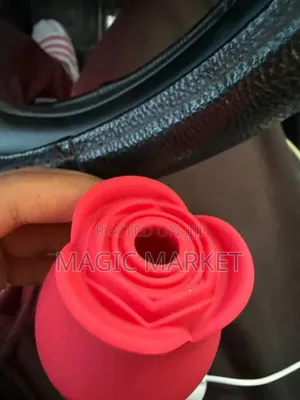 High Quality ሮዝ ቅርፅ Rose Vibrating Dildo for Women