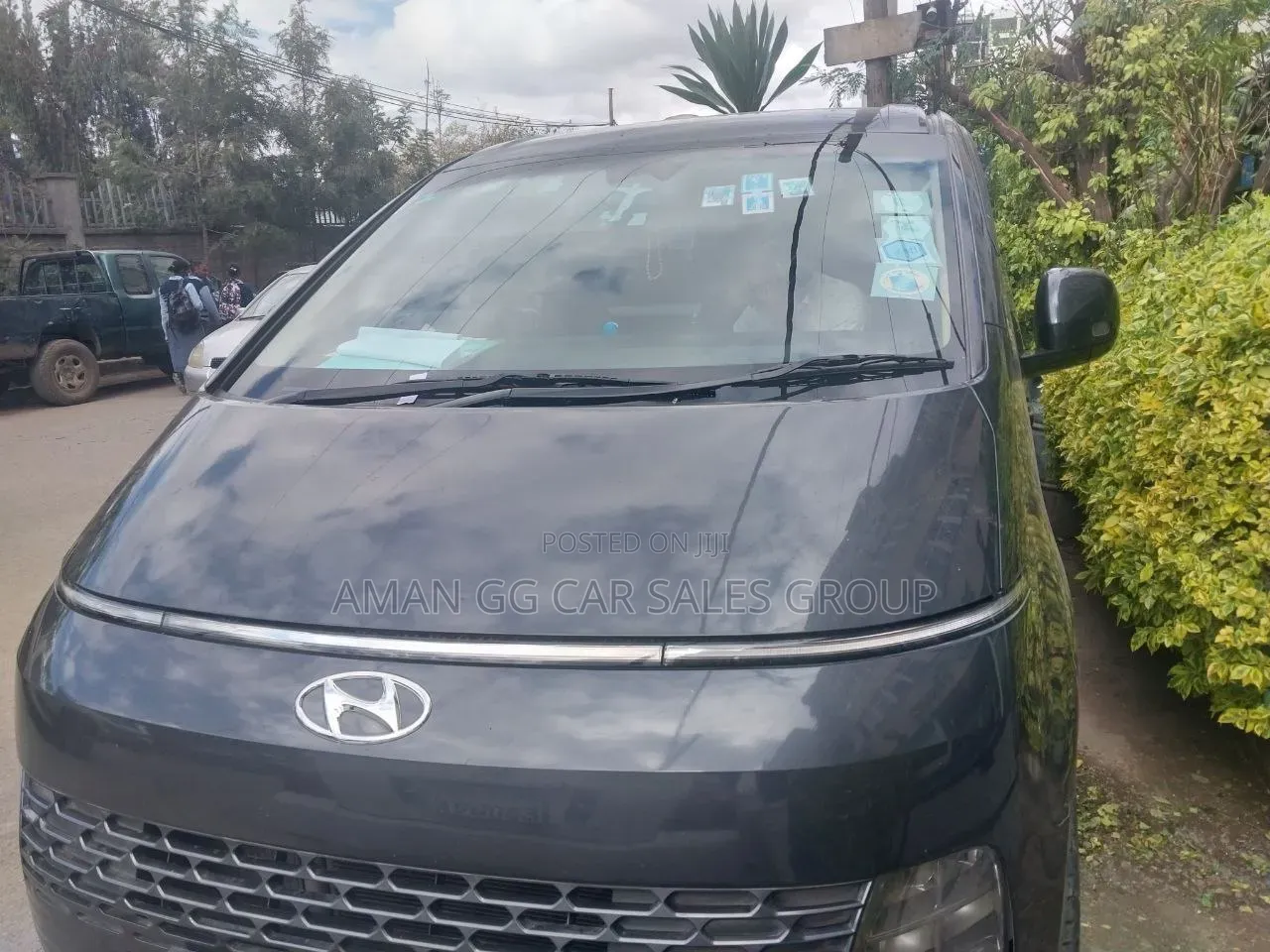 Hyundai Staria 2022 Gray