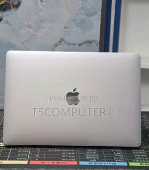 New Laptop Apple MacBook Air 2022 M2 8GB Apple M2 SSD 256GB