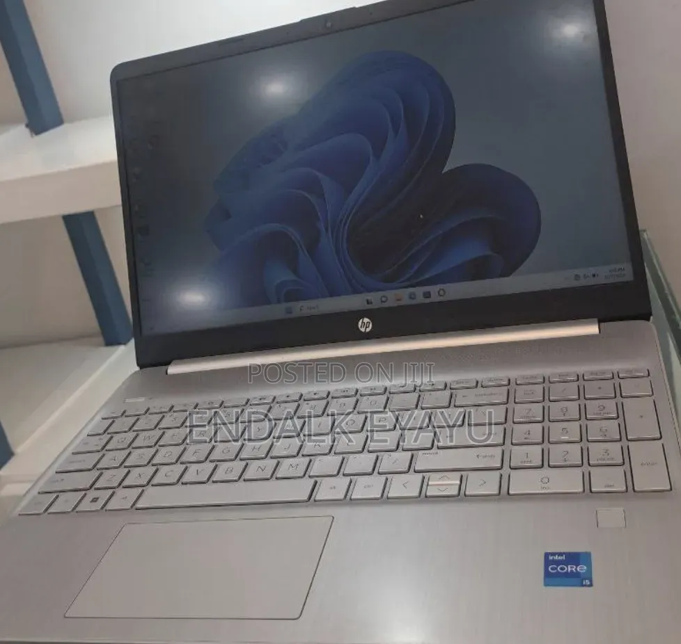New Laptop HP Stream Notebook 8GB Intel Core i5 SSD 512GB