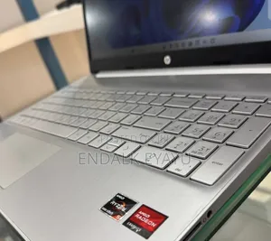 New Laptop HP Stream Notebook 8GB AMD Ryzen 5 SSD 512GB