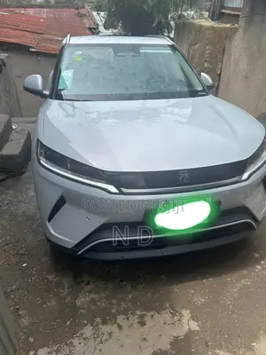 BYD Yuan Up 2025 Silver
