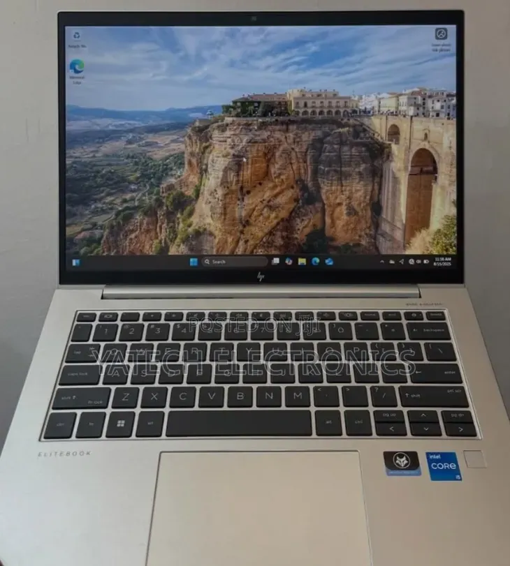 New Laptop HP EliteBook 830 16GB Intel Core i5 SSD 512GB