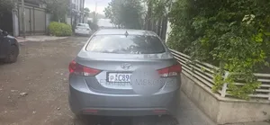 Hyundai Avante 2013 Silver