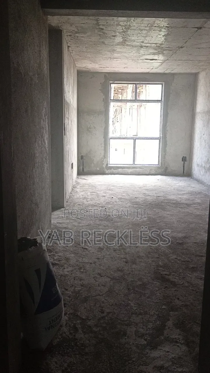 2bdrm Apartment in Ultima Real Estate, Akaky Kaliti for sale