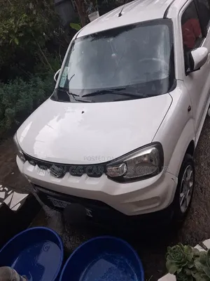 Suzuki S-Presso 2022 White