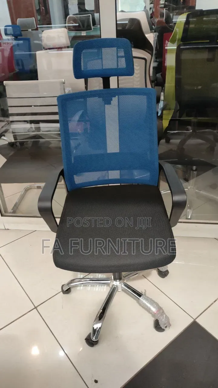 ኦፊስ ሳክራታሪ ሜሽ ቼር