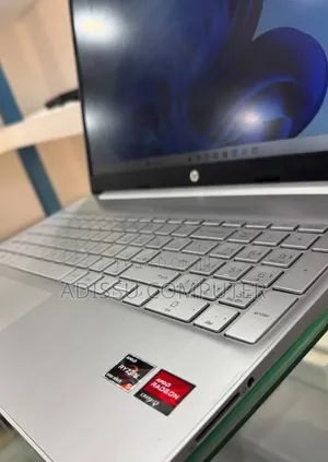 New Laptop HP Stream Notebook 8GB AMD Ryzen 5 SSD 512GB