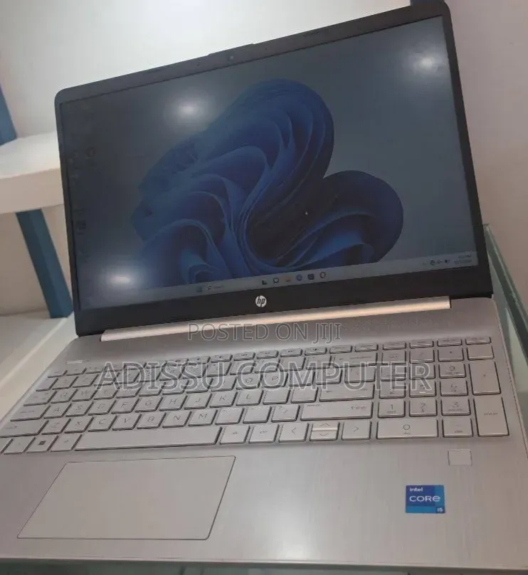 New Laptop HP Stream Notebook 8GB Intel Core i5 SSD 512GB