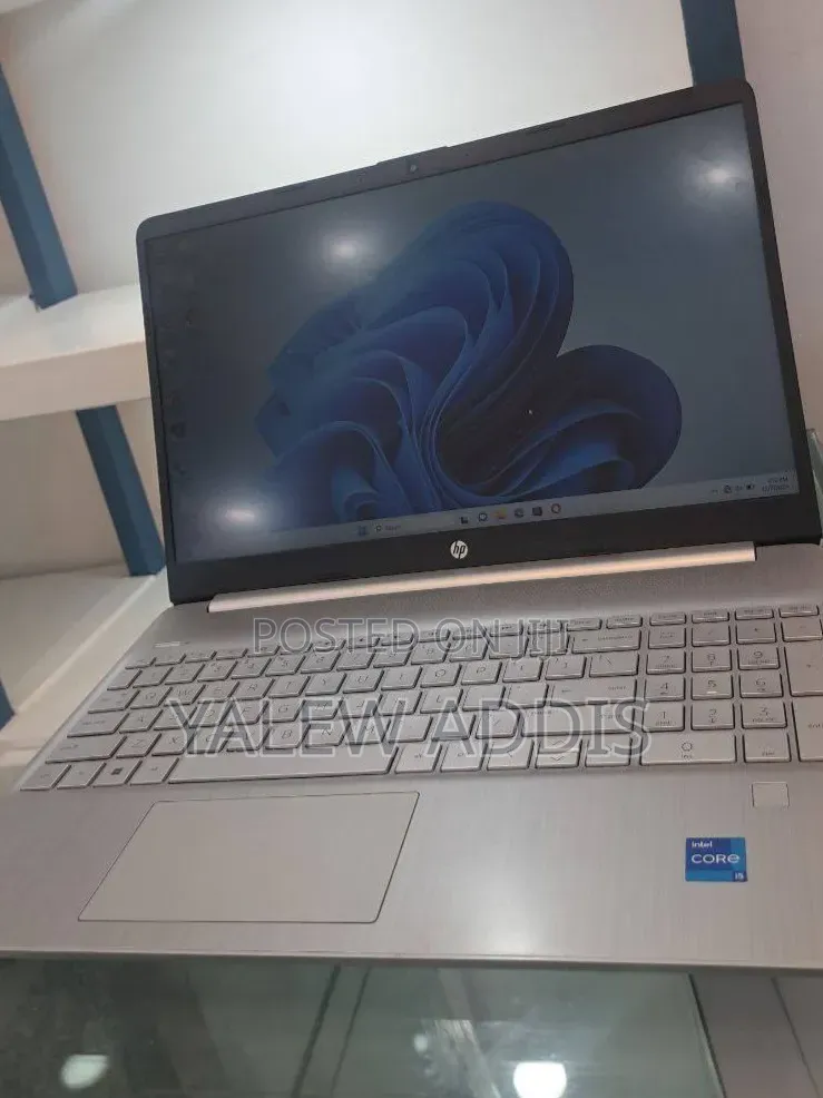 New Laptop HP Stream Notebook 16GB Intel Core i5 SSD 512GB