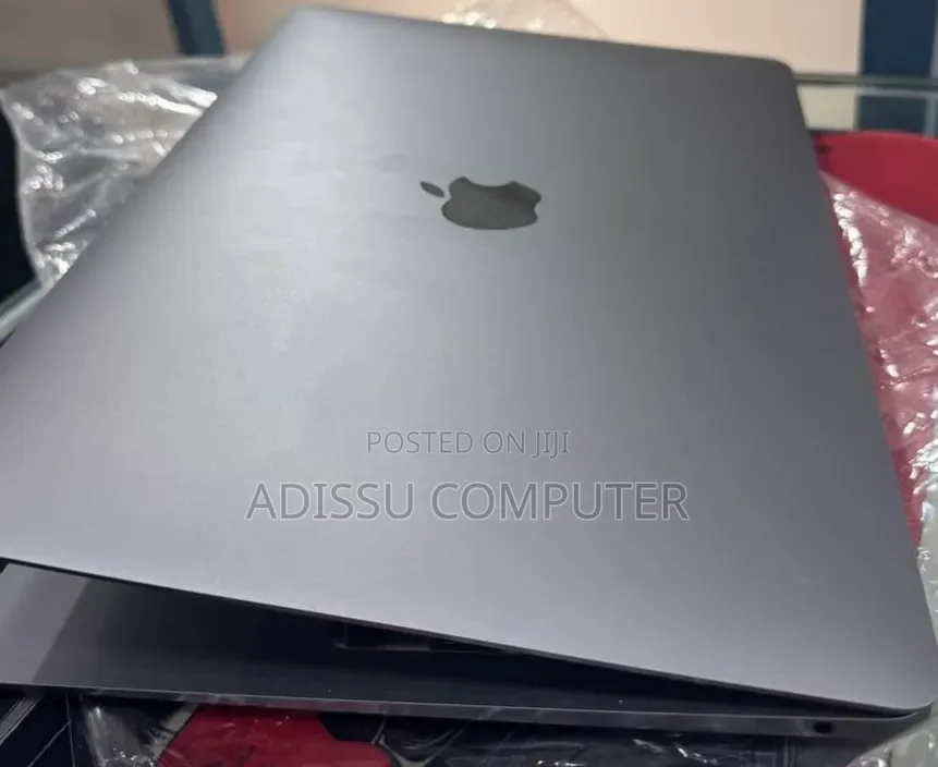 New Laptop Apple MacBook Air 2018 8GB Apple M1 SSD 128GB