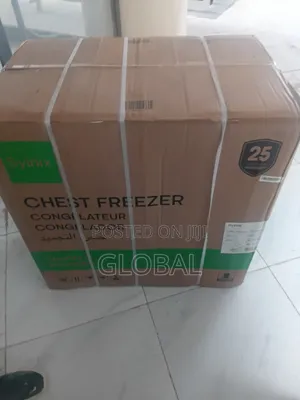 Syinix 270-Litre Chest Freezer