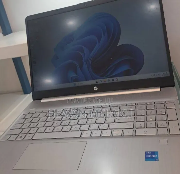 New Laptop HP Stream Notebook 8GB Intel Core i5 SSD 512GB