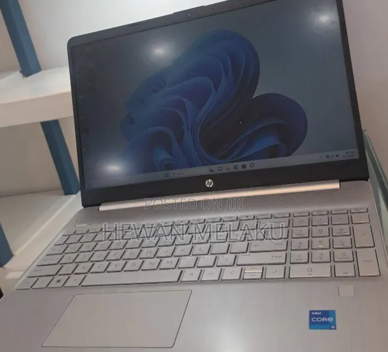 New Laptop HP Stream Notebook 8GB Intel Core i5 SSD 512GB