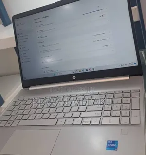 New Laptop HP Stream Notebook 8GB Intel Core i5 SSD 512GB