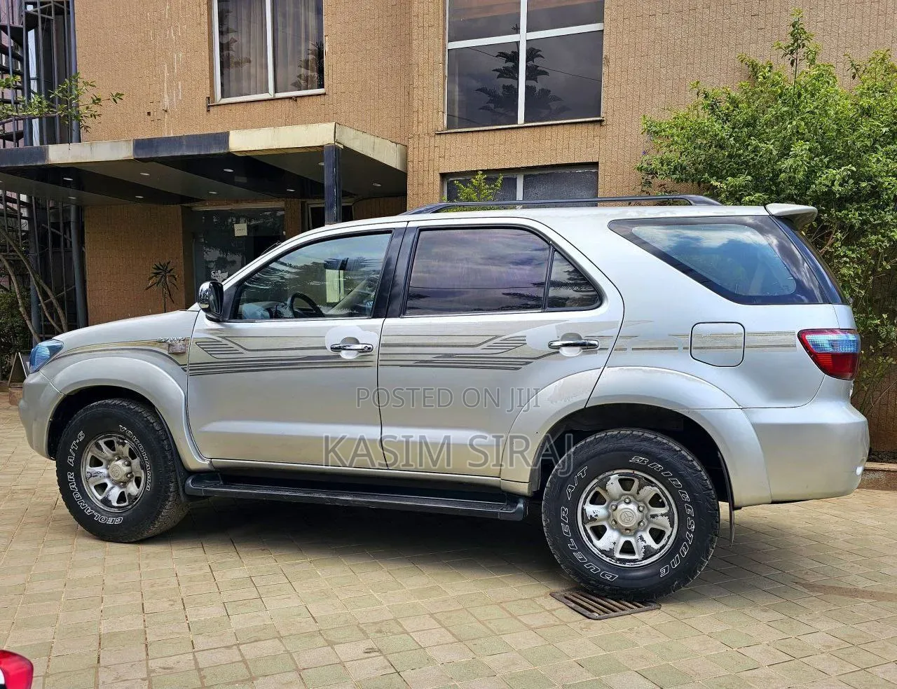 Toyota Fortuner 2.7 AWD 2009 White