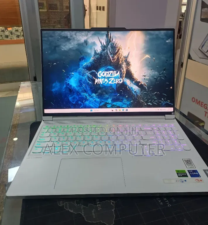 New Laptop Lenovo 16GB Intel Core i9 SSD 1T