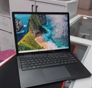 New Laptop Microsoft Surface Laptop 5 16GB Intel Core i7 SSD 256GB