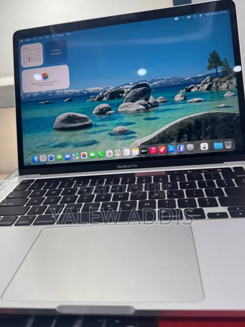 New Laptop Apple MacBook Pro 2020 M1 16GB Apple M1 SSD 1T