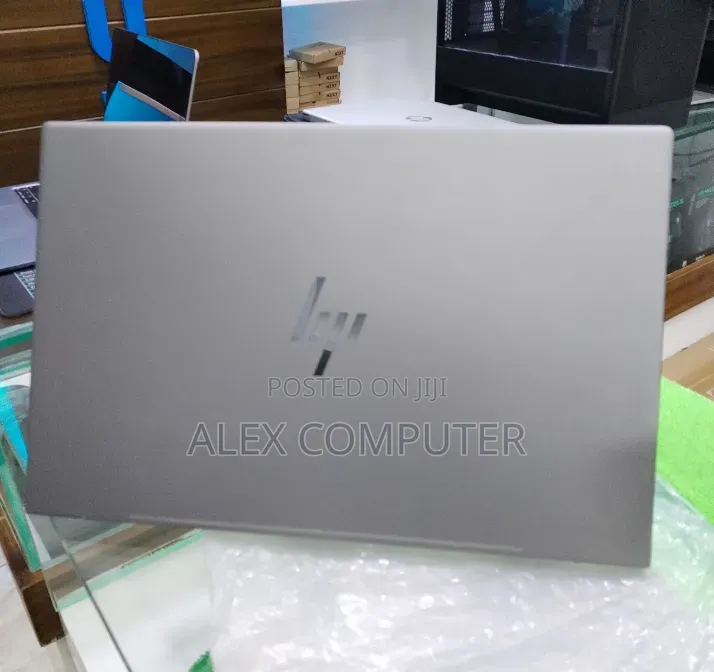 New Laptop HP Envy 17 16GB Intel Core Ultra 7 SSD 1T