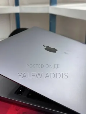New Laptop Apple MacBook Pro 2020 16GB Apple M1 SSD 512GB