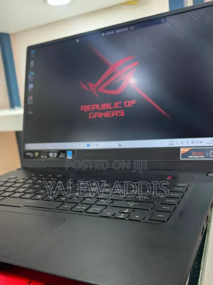 New Laptop Asus ROG Zephyrus G15 16GB AMD Ryzen 9 SSD 512GB