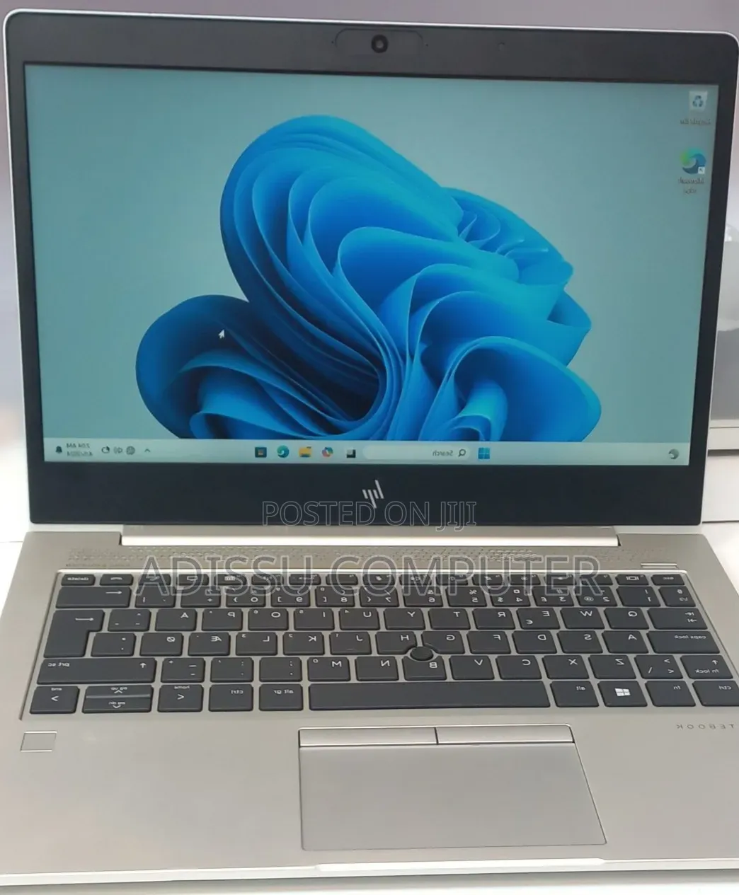 New Laptop HP EliteBook 830 G5 8GB Intel Core i7 SSD 512GB