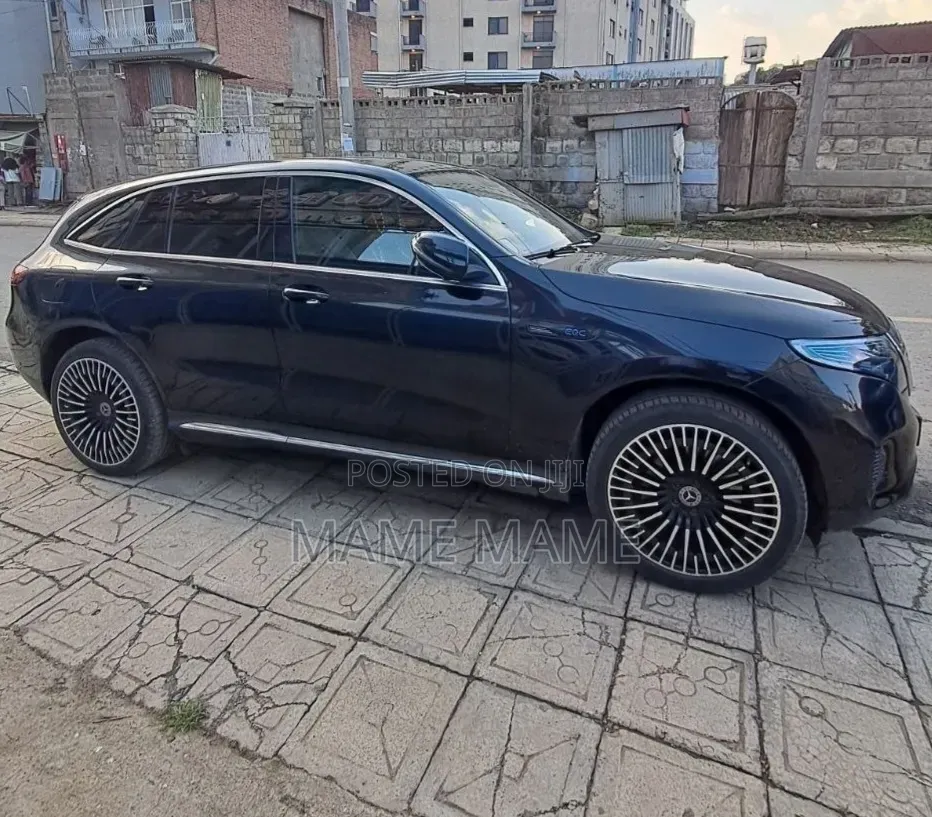 Mercedes-Benz EQC EQC400 4MATIC 2023 Black